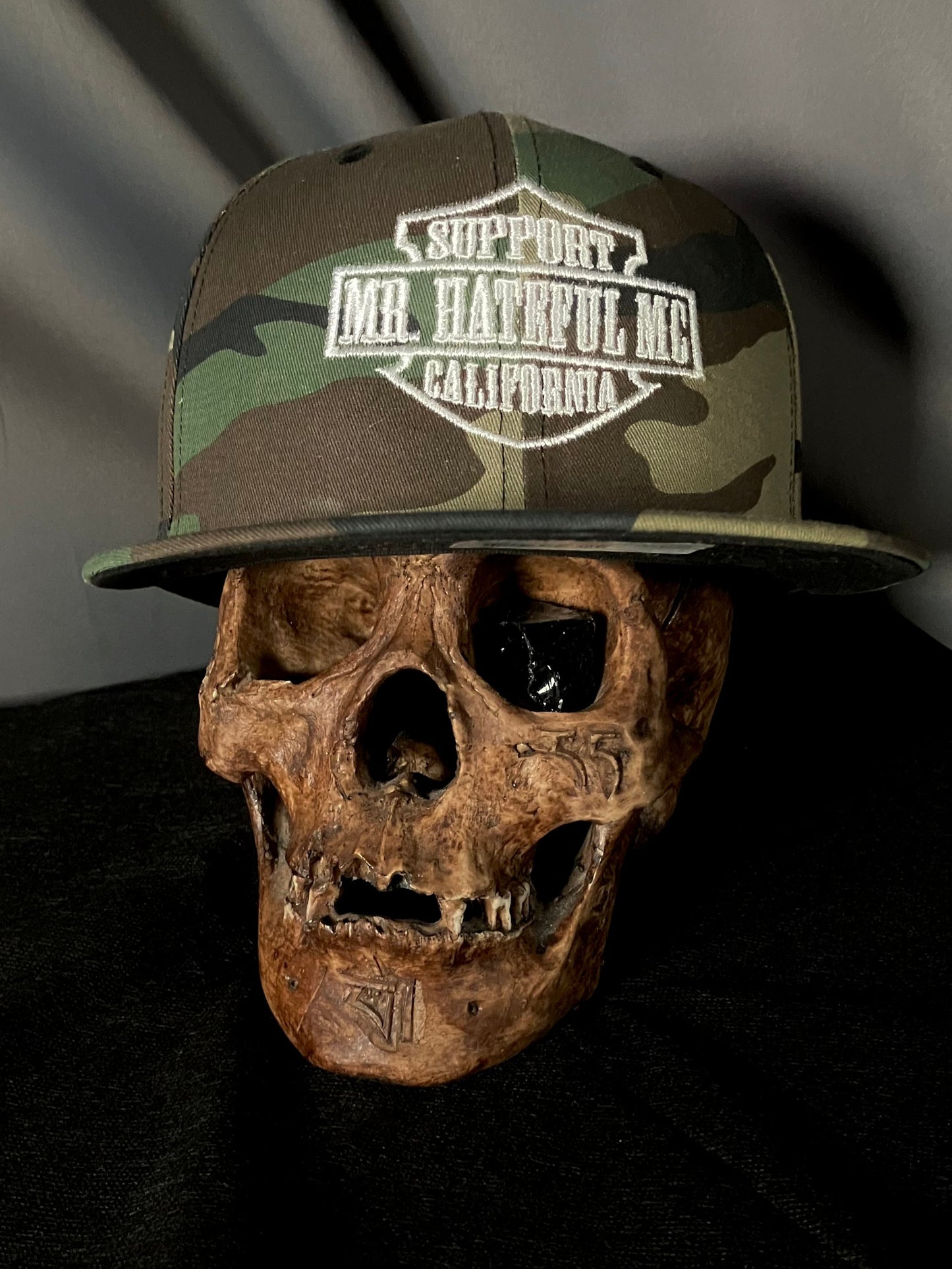 FULL CAMO HAT WITH SHIELD